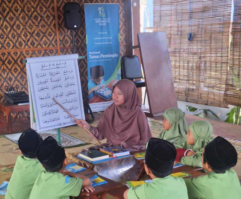 Inilah Pilar Rahasia Keberhasilan Belajar Al-Qur'an Ananda