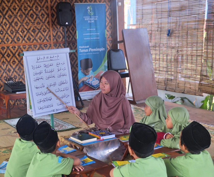 Inilah Pilar Rahasia Keberhasilan Belajar Al-Qur'an Ananda